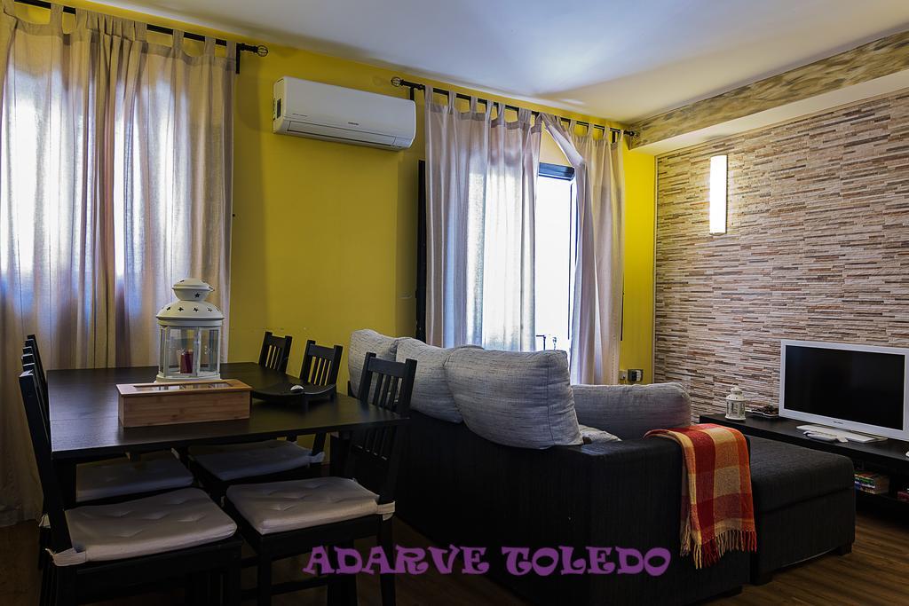 Apartamentos Adarve Toledo Eksteriør bilde